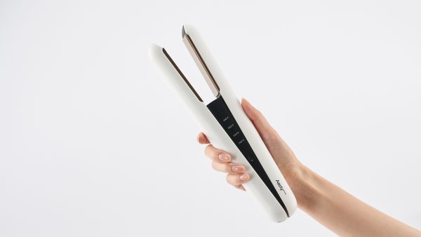 Aesty premium cordless flat iron