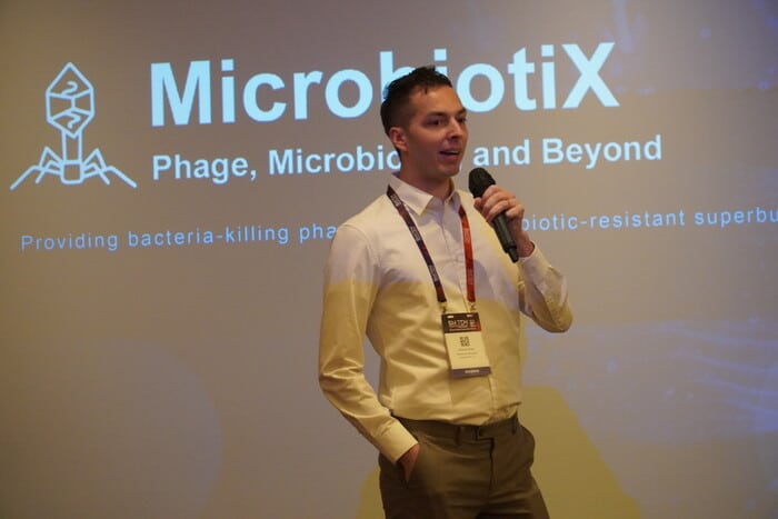 Keynote presentation by Microbiotix at Switch 2022 | Photo provided by AVING