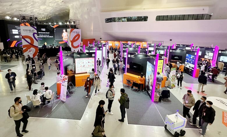 comeup 2022 booth area