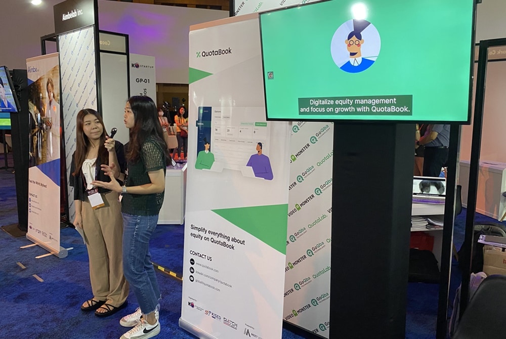 A view of the Quota Lab booth at ‘SWITCH 2022’ in Singapore | filmed by Aving News