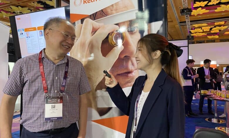 Jongwon Kim, Co-CEO of RetiMark, being interviewed | Photo by – AVING News