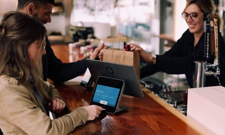 Revolutionizing the Check Payment System: How Fintech is Leading the Charge - The Advancements in Fintech: A Look at the Innovations
