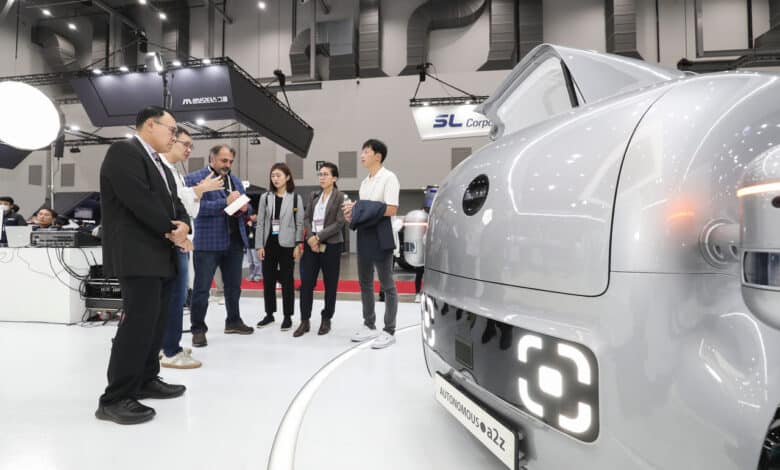 Level 4 Autonomous Vehicles Operating without Need of Driver Thrills the Visitors: Autonomous Mobility Companies Share their Techs and Trends at the 2023 DIFA Expo