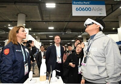 Discover Seoul's pioneering initiative to showcase innovative tech advancements at the 'Seoul Smart Life Week'.