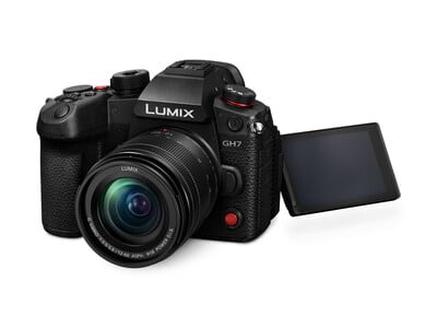 Unveiling the LUMIX GH7: Panasonic's latest mirrorless camera revolutionizing video production.