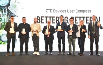 ZTE debuts the first AI-powered FWA solution, enhancing 5G tech.