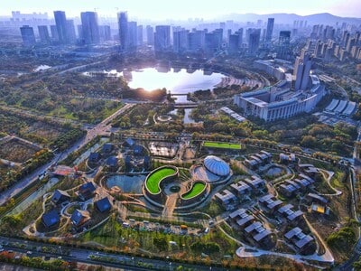 Exploring how Wuxi Economic Zone is enhancing its business environment.