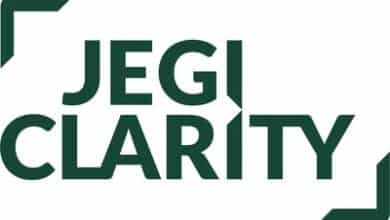 PERSUIT acquires Apperio to enhance legal spend management and operational efficiency.