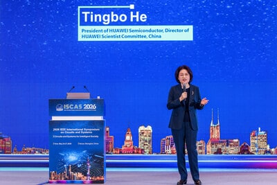 HUAWEI unveils the Tau Scaling Law, setting new benchmarks for future chip design.